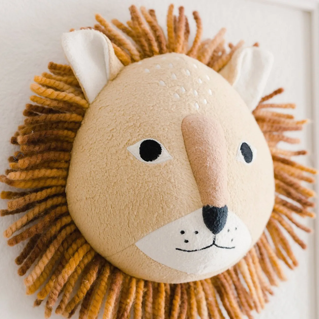 Crane Baby Plush Head Wall Decor - Kendi - Lion