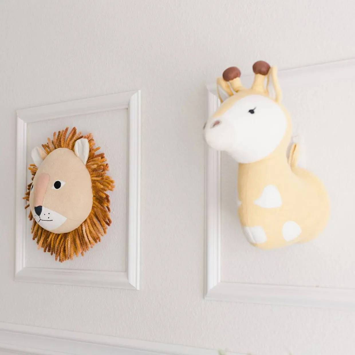 Crane Baby Plush Head Wall Decor - Kendi - Lion
