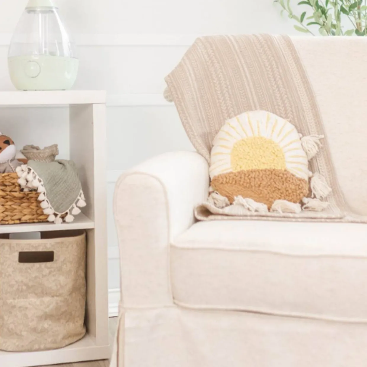 Crane Baby Storage Bin