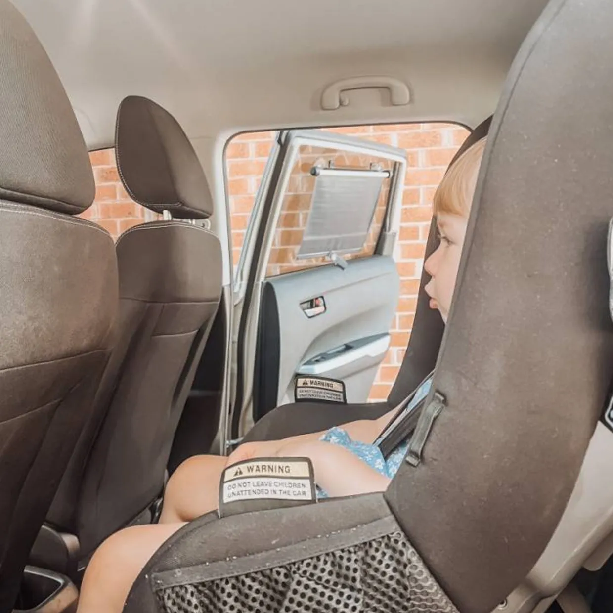 Dream Baby Extra Wide Car Window Shade