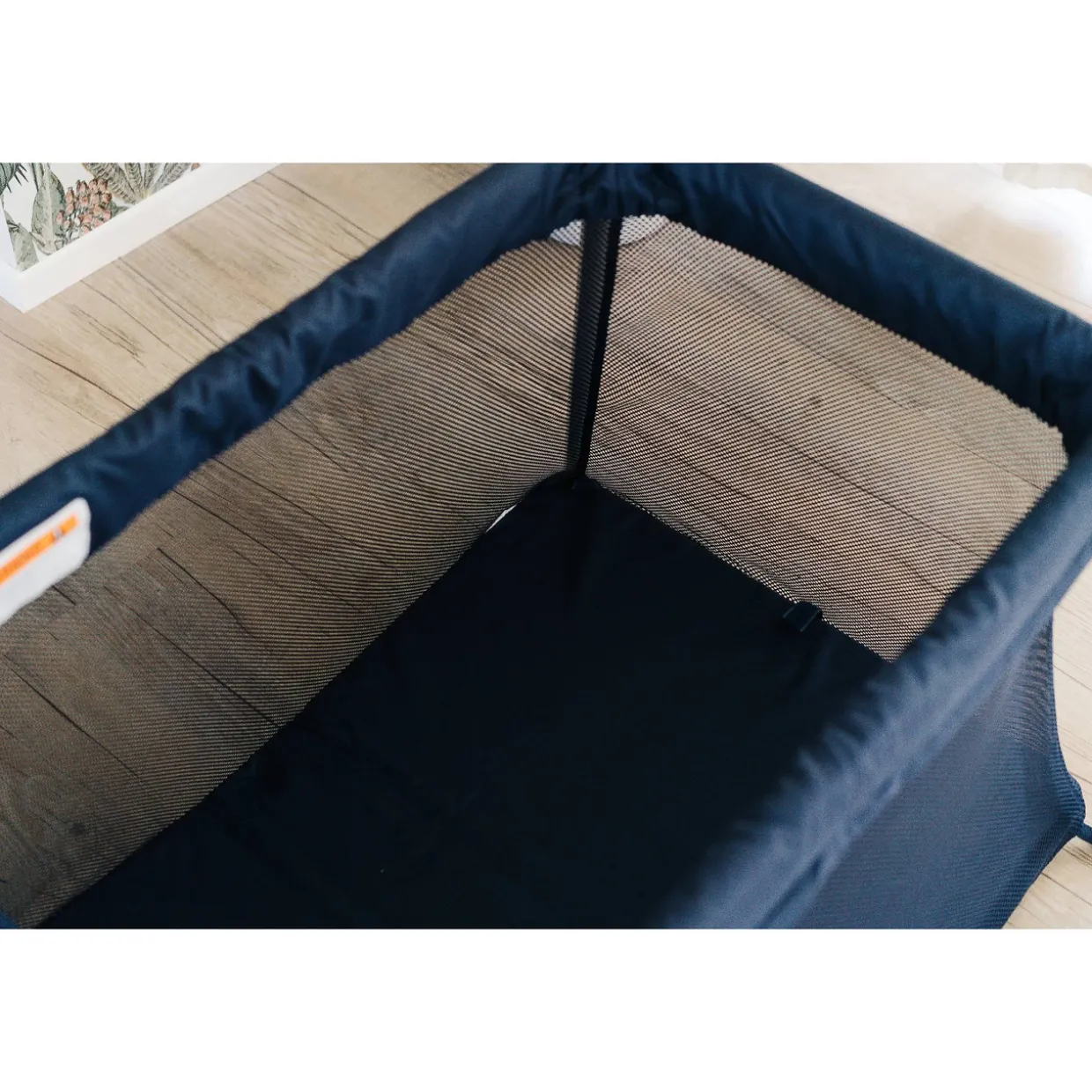 Drift Travel Cot - Navy