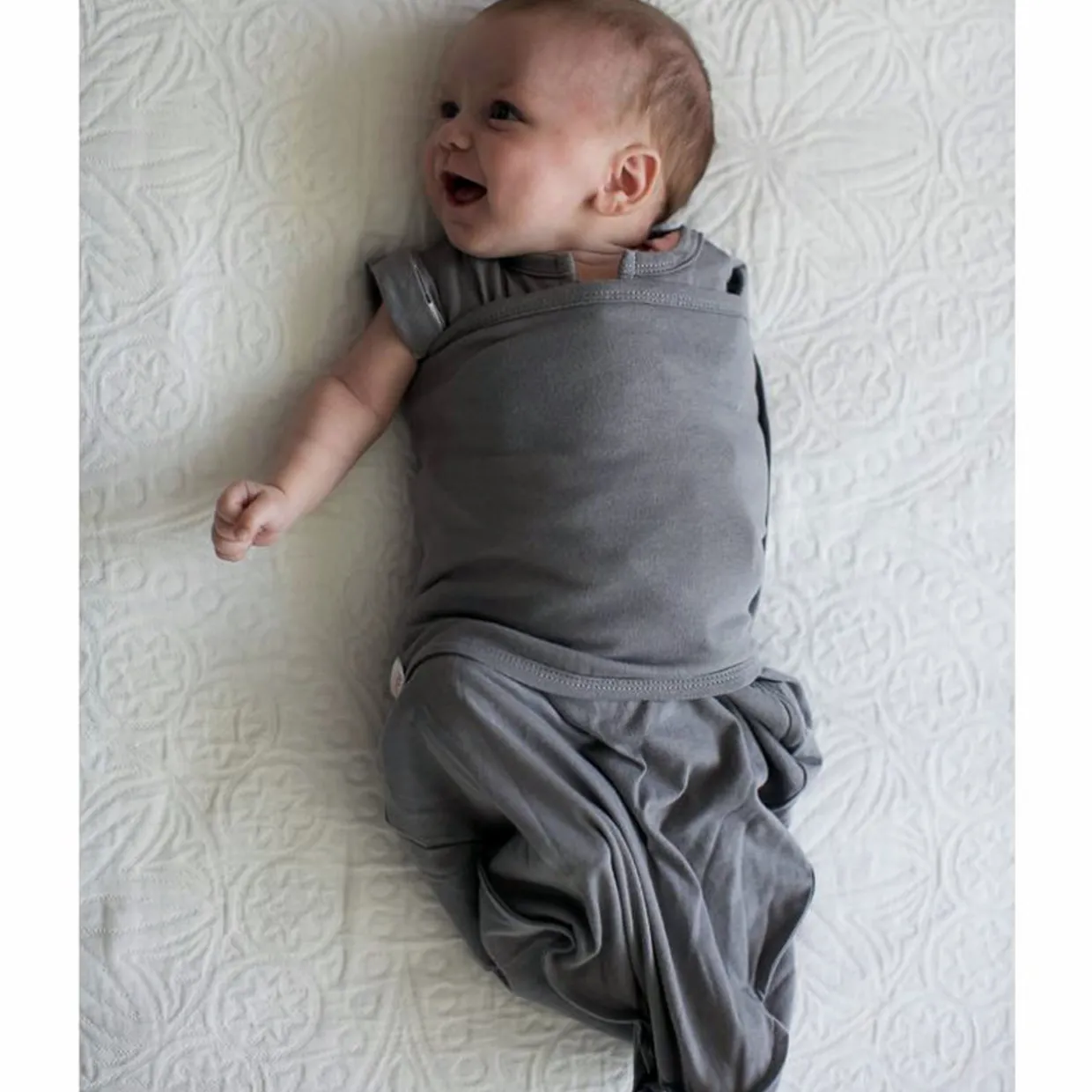 Embe Transitional SwaddleOut