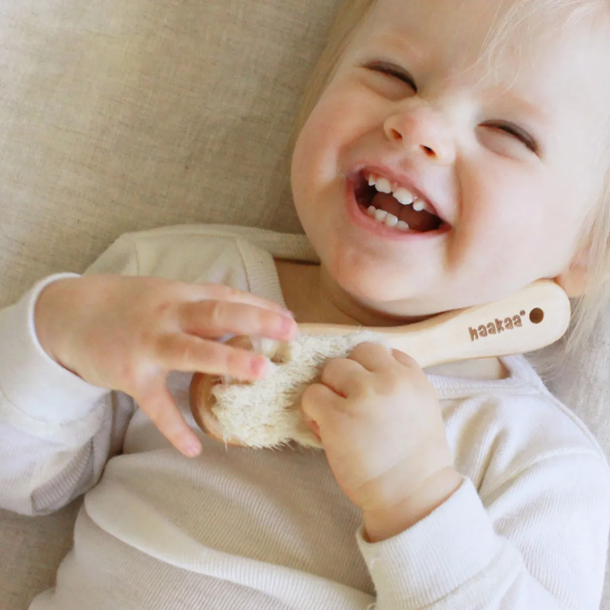 Haakaa Goat Wool Baby Hair Brush