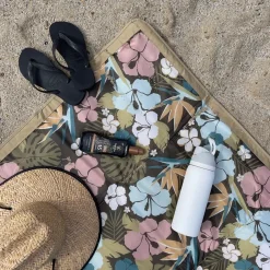 Little Unicorn - Outdoor Picnic Blanket - 5 x 5 (ft)