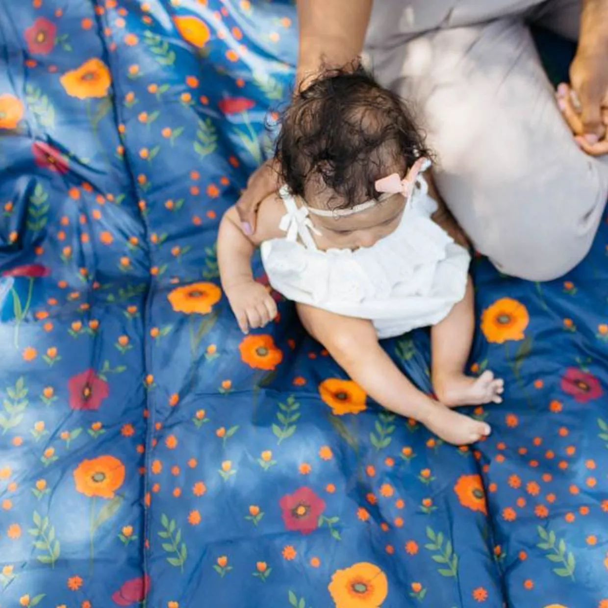 Little Unicorn - Outdoor Picnic Blanket - 5 x 10 (ft)