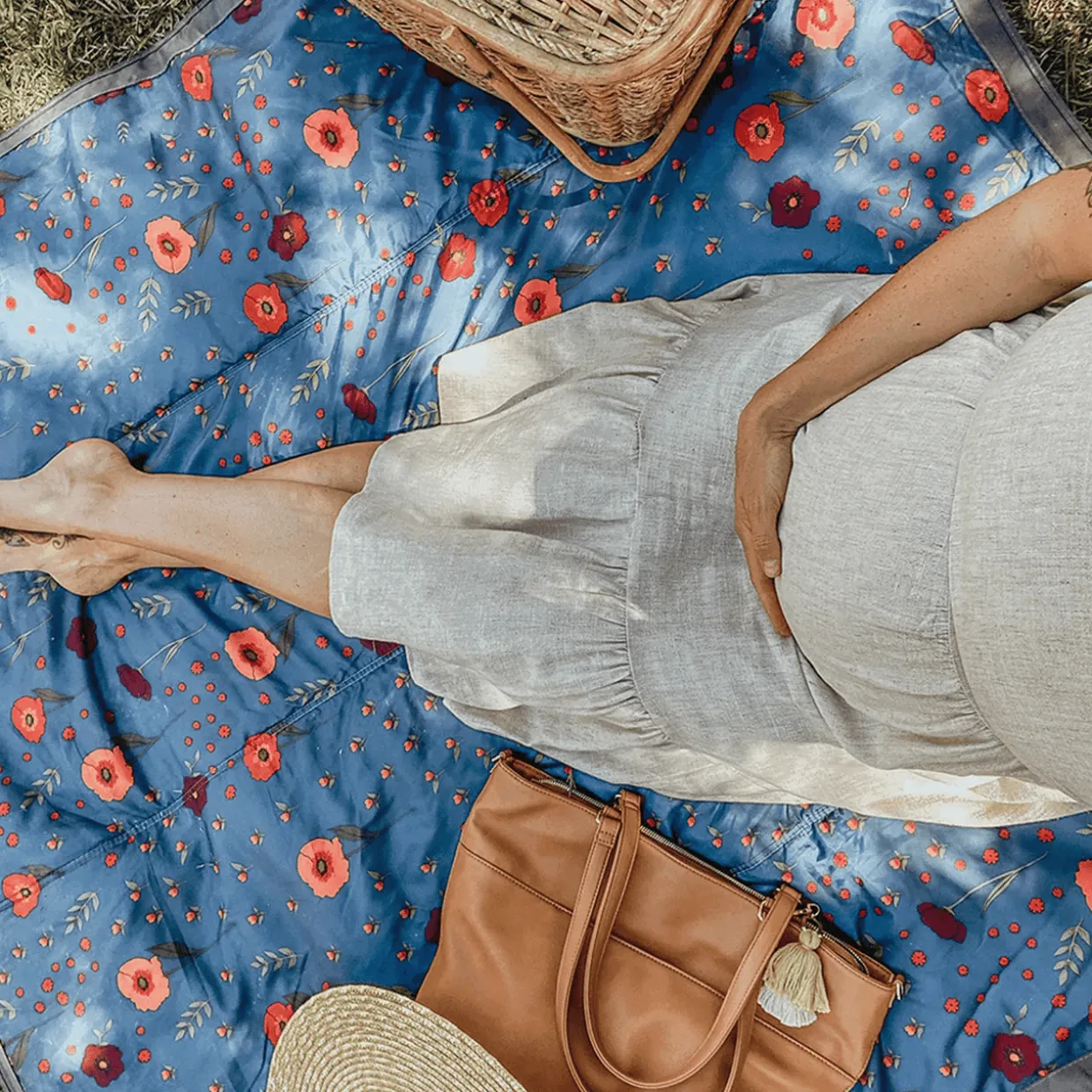 Little Unicorn - Outdoor Picnic Blanket - 5 x 10 (ft)