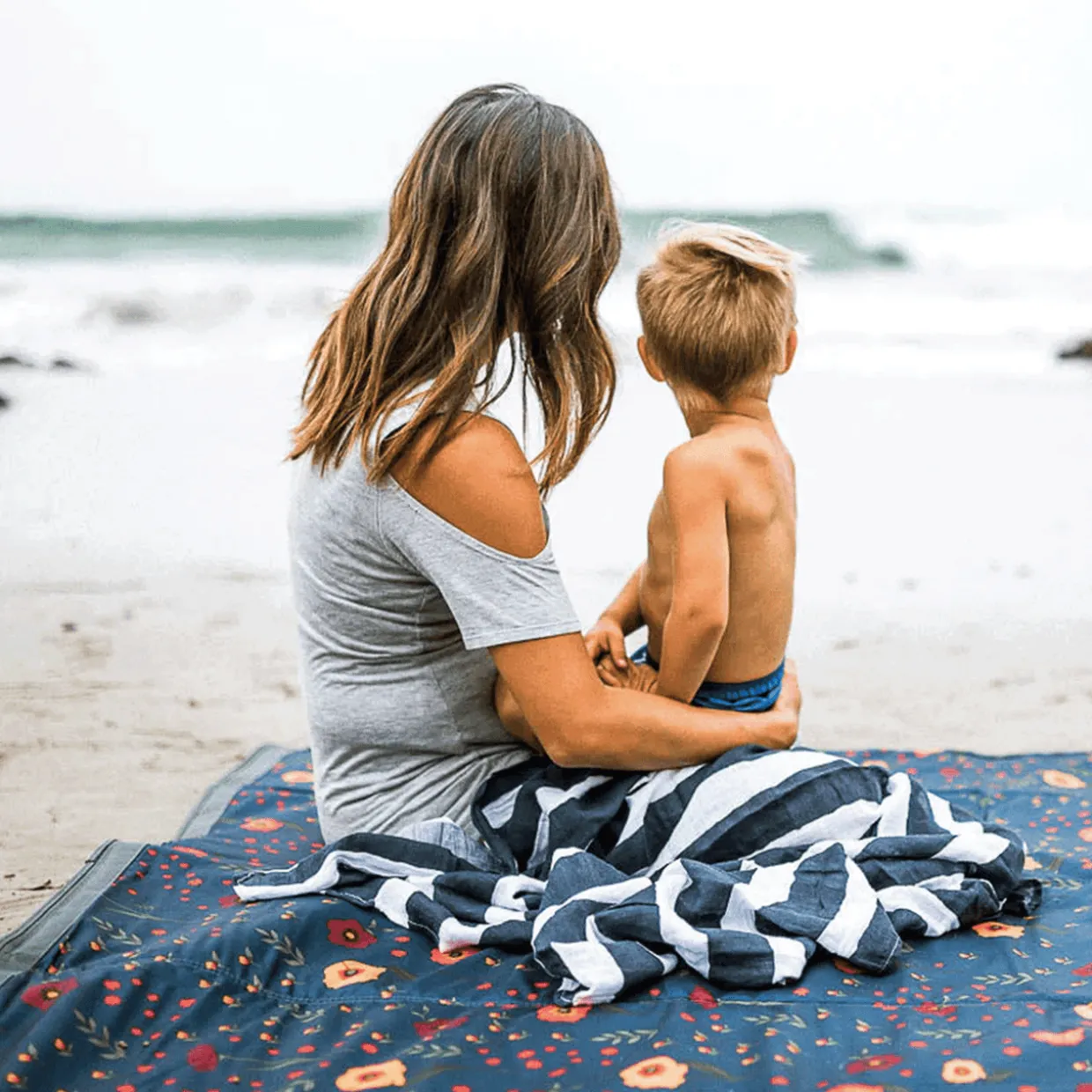 Little Unicorn - Outdoor Picnic Blanket - 5 x 7 (ft)