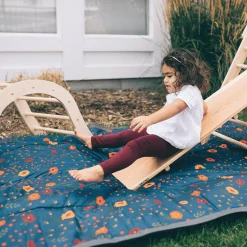 Little Unicorn - Outdoor Picnic Blanket - 5 x 7 (ft)