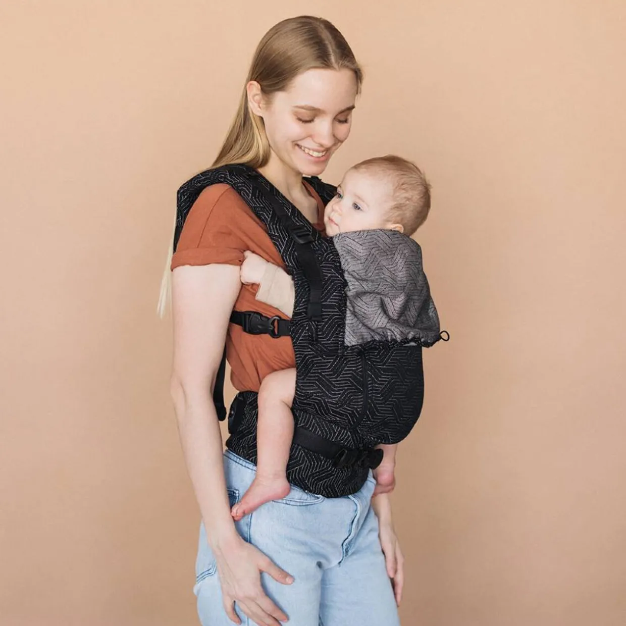 Love & Carry ONE+ Cool Baby Carrier