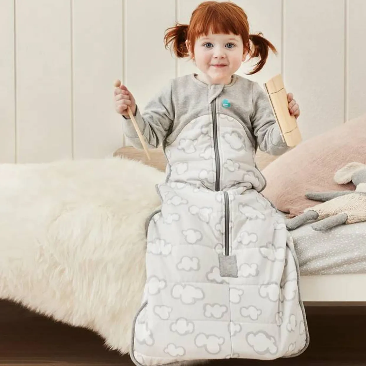 Love to Dream 2.5 tog Sleeping Bag with Sleeves