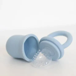 Petite Eats First Tastes Feeder