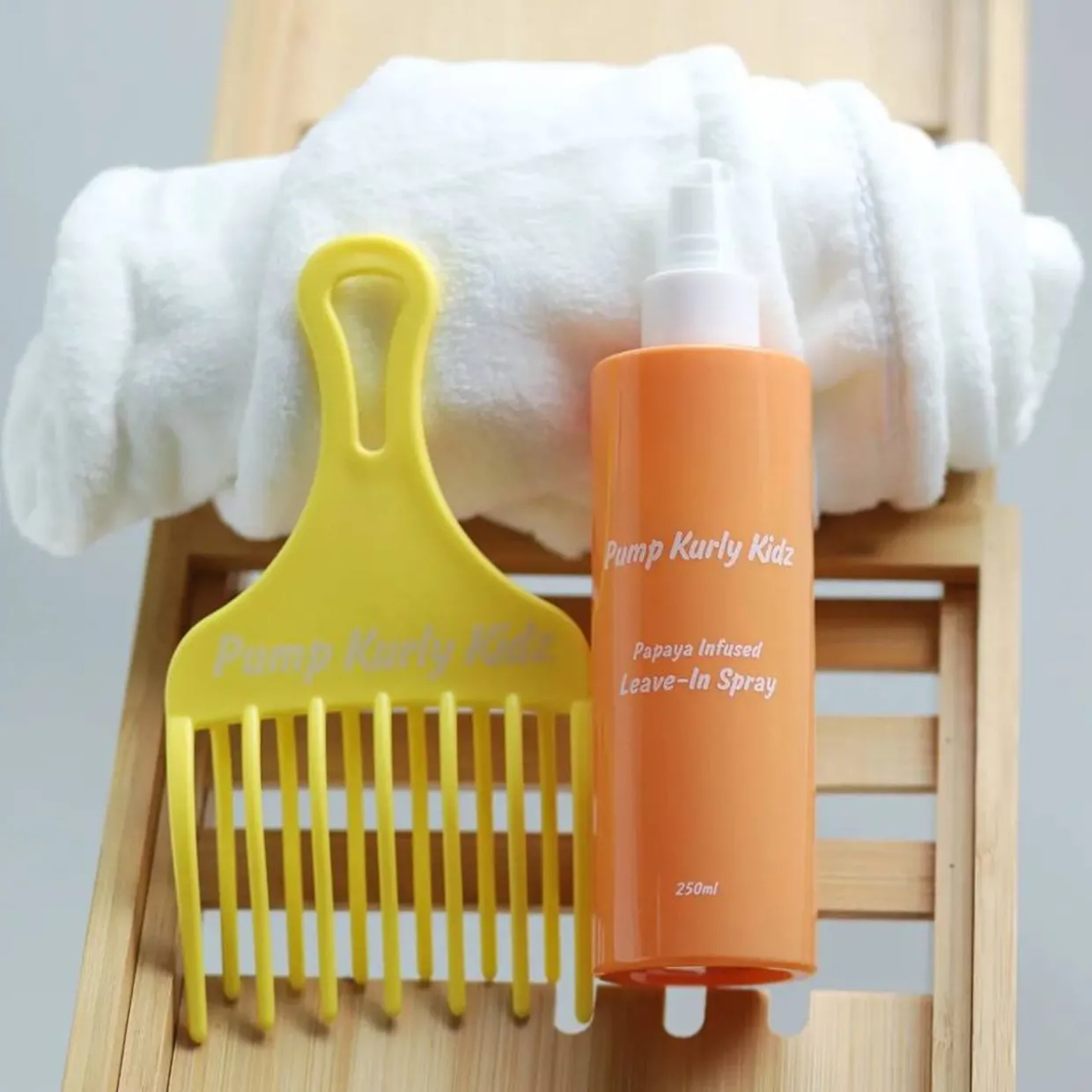 Pump Kurly Kidz Papaya Infused Leave-In Spray