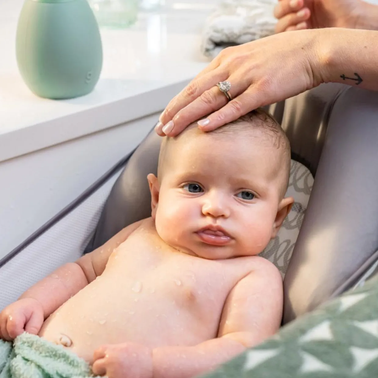 Summer by Ingenuity Foldaway 2-Position Bather